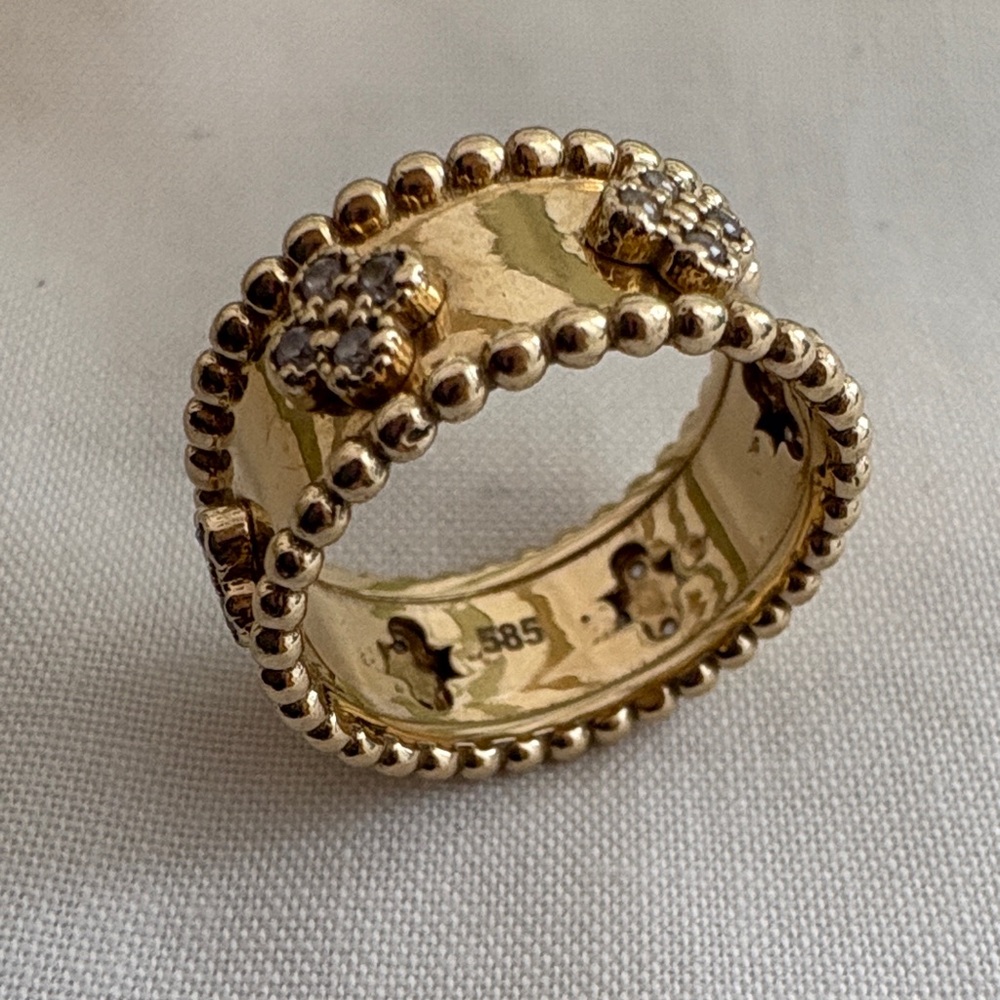 14k Solid Yellow Gold Ring With Diamond Accents